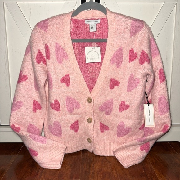 Cupcakes and Cashmere Valentines Day Hearts Cardigan - Picture 4 of 5
